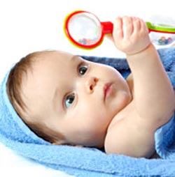 Tercer mes del bebé. Desarrollo de los bebés mes a mes Tercer mes del bebé. Desarrollo de los bebés mes a mes