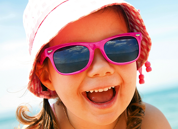 Gafas de sol para niños: consejos para elegir correctamente